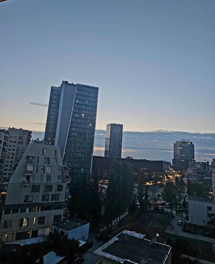 Apartament Parkside - Air Albania View