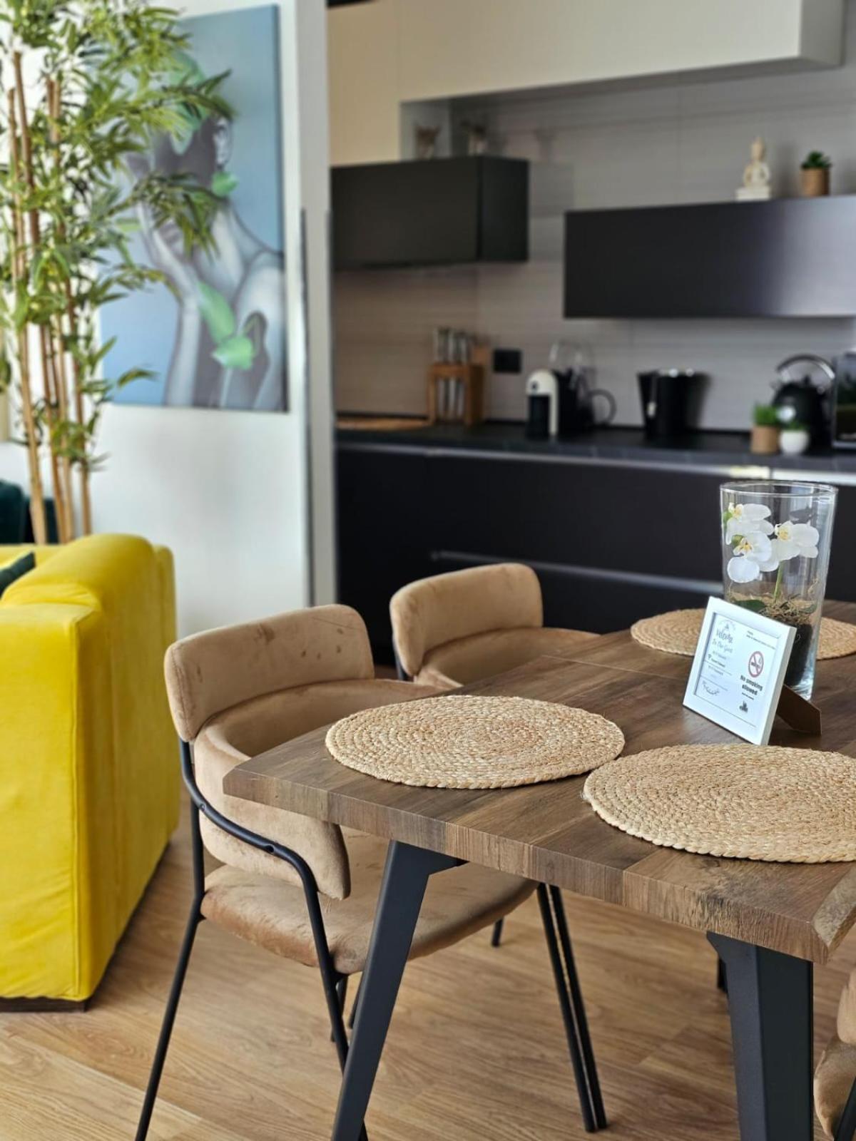 Apartament Parkside - Air Albania View