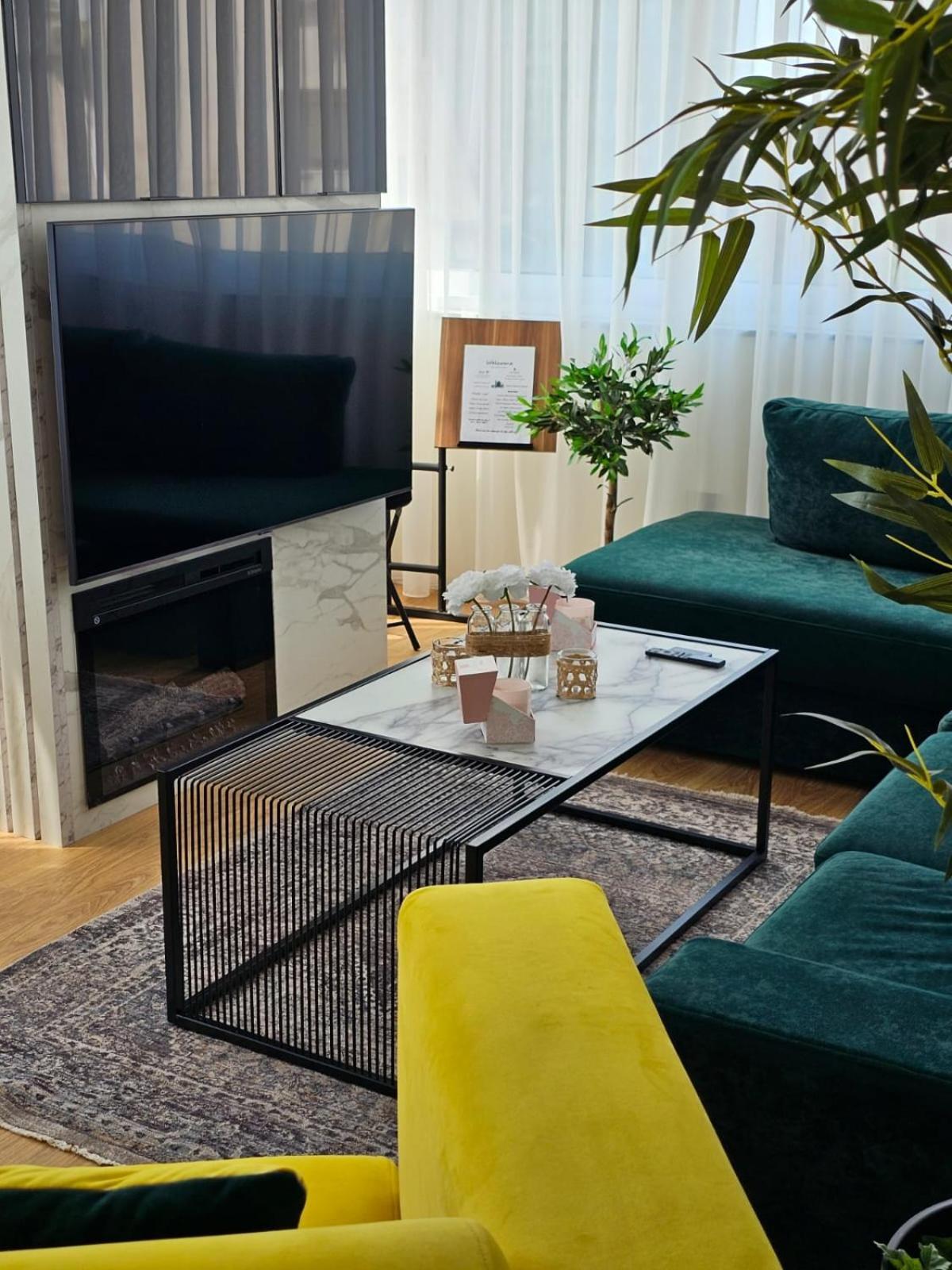 Apartament Parkside - Air Albania View